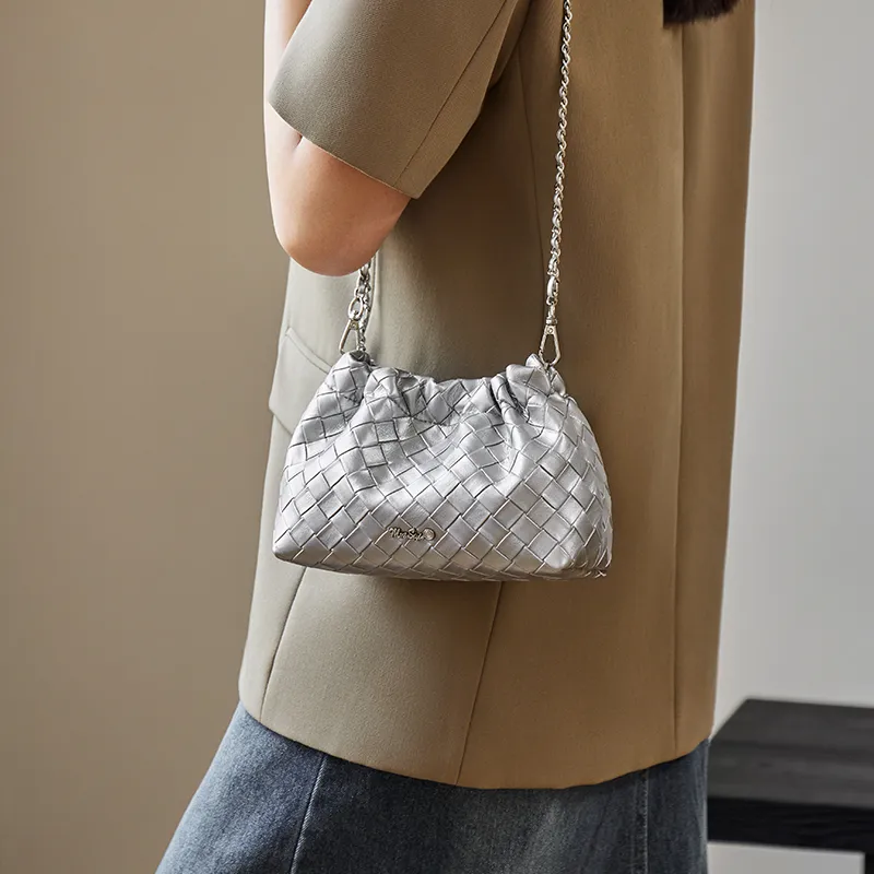 Narandu Cow Split Leather Bonded Synthetic Leather Cloud Bag Shoulder Bag Crossbody Bag Women's Space Silver Ecru-1