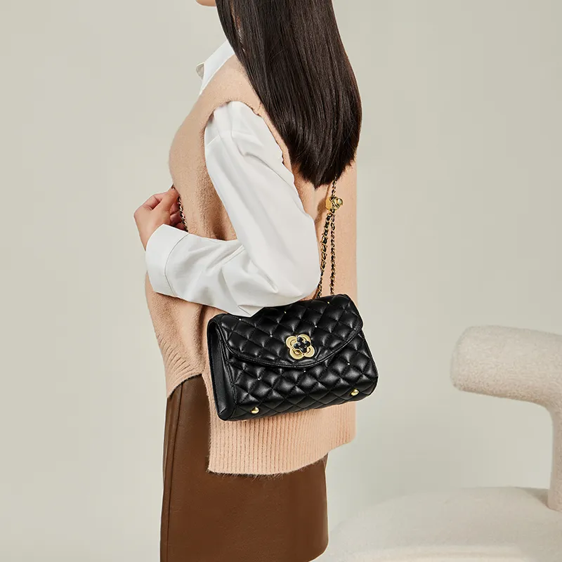 Narandu Cow Leather Patchwork Synthetic Leather Chain Bag Shoulder Bag Crossbody Bag Small Size Women's Black/Ecru-4