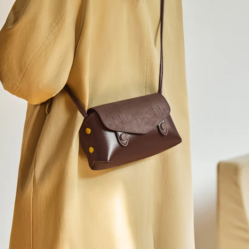 Narandu Synthetic Leather Pillow Bag Crossbody Bag Trumpets Women's Coffee-4