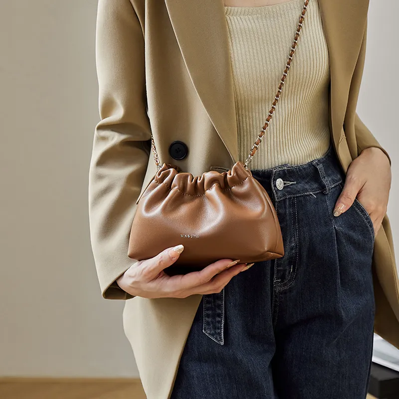 Narandu Cow Leather Cloud Bag Chain Crossbody Bag Shoulder Bag Small Size Women's Brown/Oat/Midnight Black-1