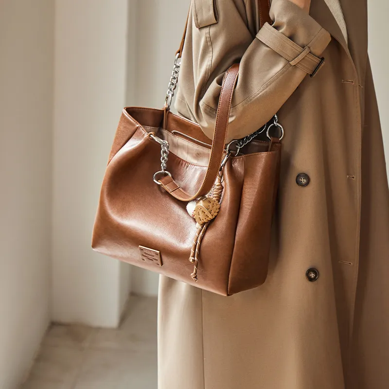 Narandu Shoulder Bags-11