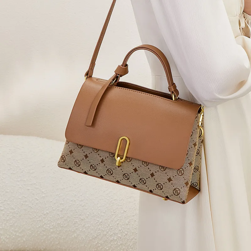 Narandu PVC Handbag Shoulder Bag Crossbody Bag Commuter Bag Medium Size Women's Caramel Brown-2