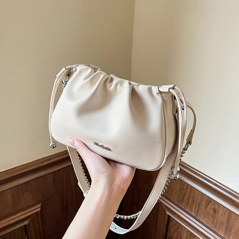 Narandu Cow Leather Shoulder Bag Crossbody Bag Women's Ecru/Oat-1