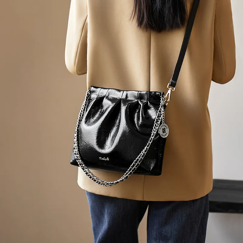 Narandu Synthetic Leather Bucket Bag Shoulder Bag Hobo Bag Regular Women's Midnight Black/Ecru-3