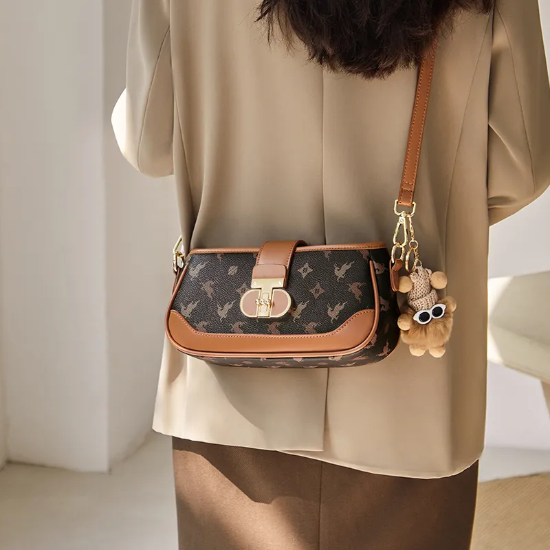 Narandu PVC With Synthetic Leather Shoulder Bag, Crossbody Bag Medium Size Women's Coffee/Ecru & Brown-1