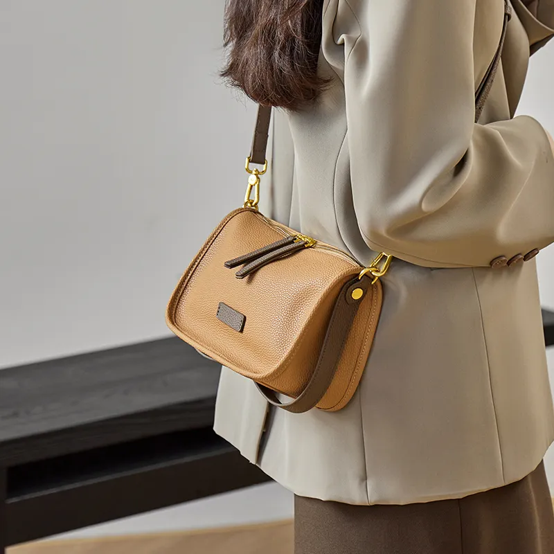 Narandu Shoulder Bags-8