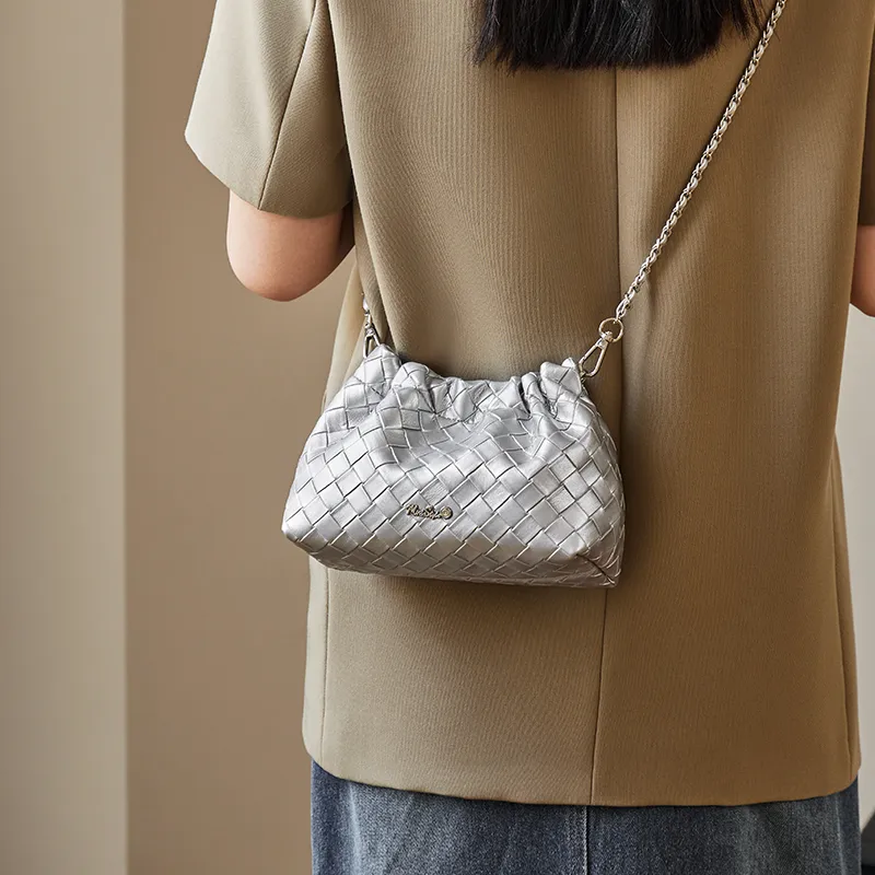 Narandu Cow Split Leather Bonded Synthetic Leather Cloud Bag Shoulder Bag Crossbody Bag Women's Space Silver Ecru-2