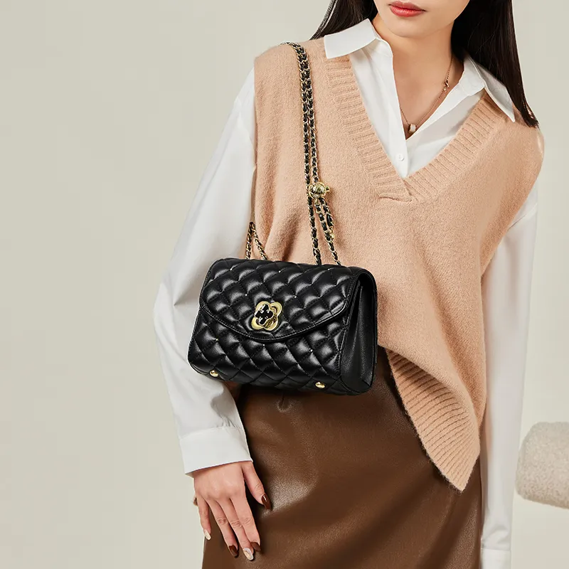 Narandu Cow Leather Patchwork Synthetic Leather Chain Bag Shoulder Bag Crossbody Bag Small Size Women's Black/Ecru-2