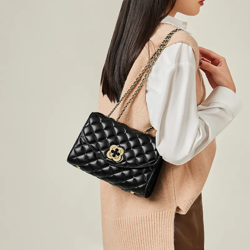 Narandu Cow Leather Patchwork Synthetic Leather Chain Bag Shoulder Bag Crossbody Bag Small Size Women's Black/Ecru-3