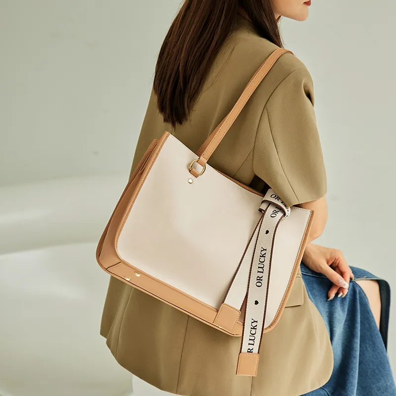 Narandu Cow Leather Patchwork Synthetic Leather Shoulder Bag Large Size Women's Sea Salt White-1