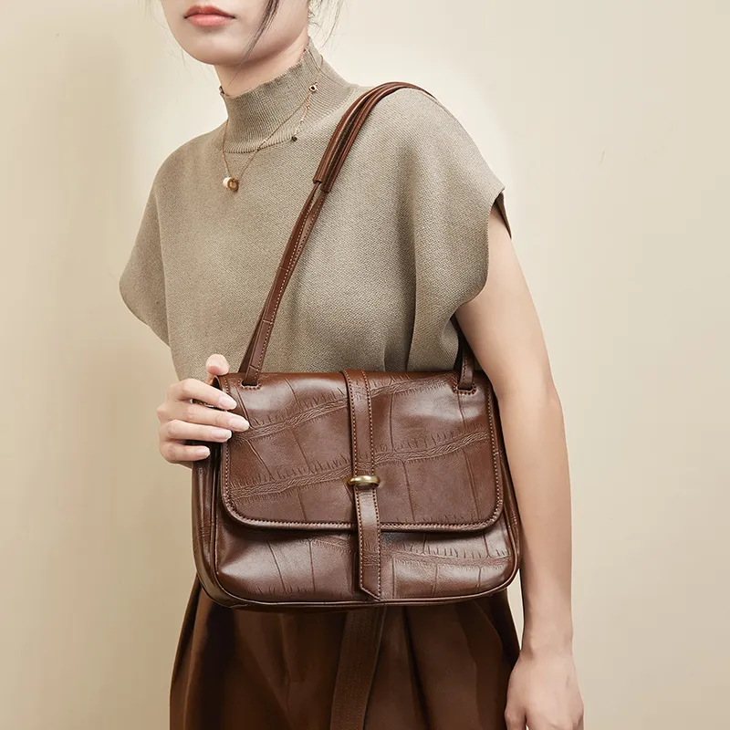 Narandu Cow Leather Shoulder Bag Crossbody Bag Large Size Women's Brown-3