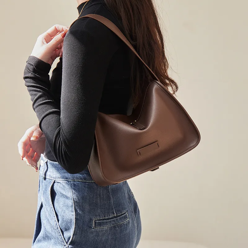 Narandu Cow Leather Shoulder Bag, Pillow Bag, Crossbody Bag, Shoulder Bag Women's Black/Salted Coffee/Cream Apricot-21