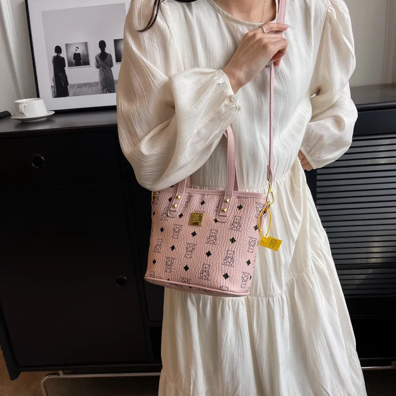 YZUE Handbags-5