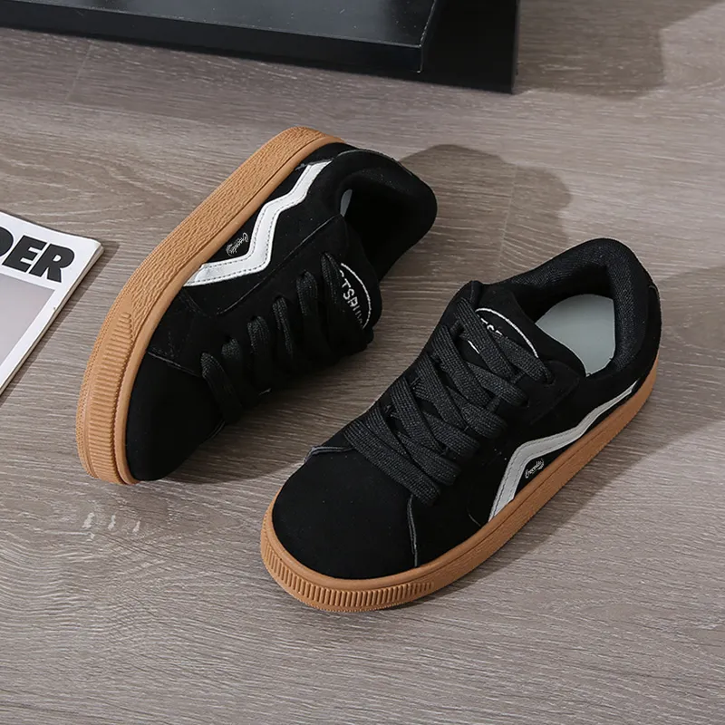 Crocodile Low Top Skateboard Shoes Women's-1