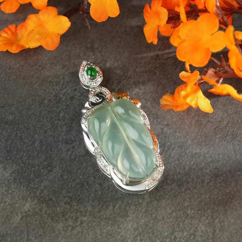 XIAOLIUJADE Ice Glutinous Jadeite Necklaces Unisex-2