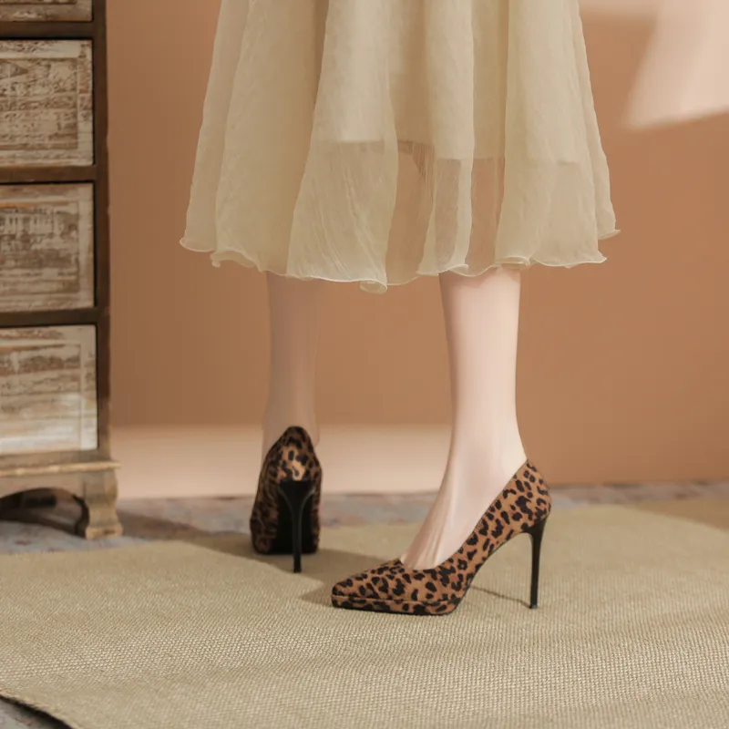 HKCP Slim Heel High Heels Women's Leopard Print-1