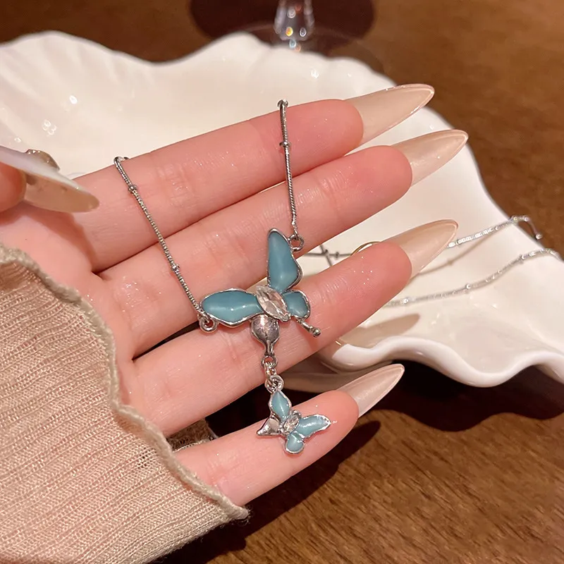 Floating Joy Alloy Necklaces Women's Year Of The Snake Good Luck-3