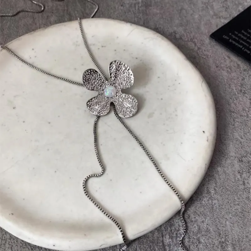 Floating Joy Alloy Necklaces Women's Silver-6