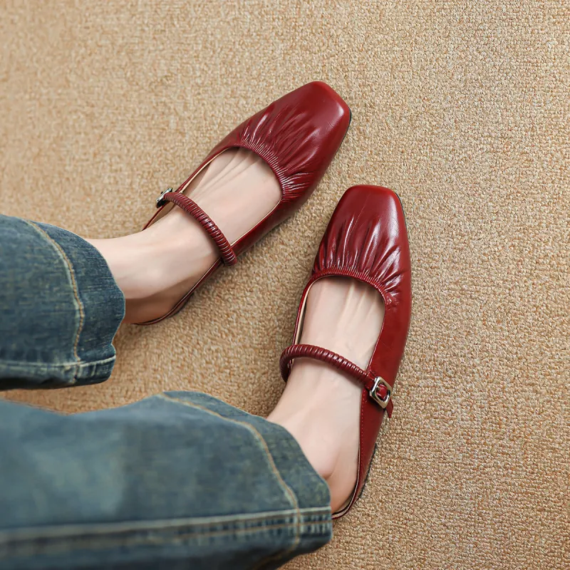 FMM Closed Toe Slippers Women's-9