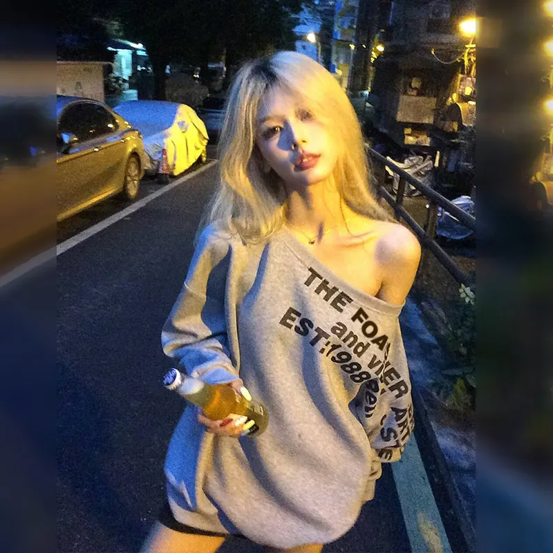 FOASIS Sweatshirts Women's-4