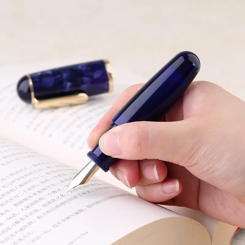 MOONMAN Q1 Cropped Designer Pocket Pen Refillable Large Capacity Bright Tip Adorable Style Pens-9