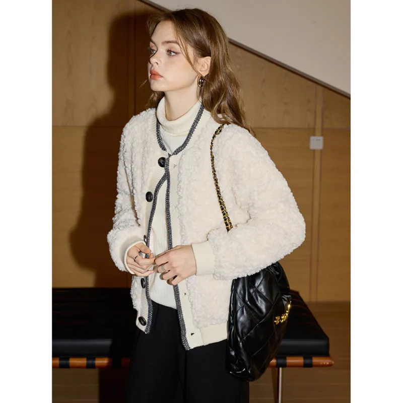 KUHNMARVIN Velvet feel Coat Women's White-2
