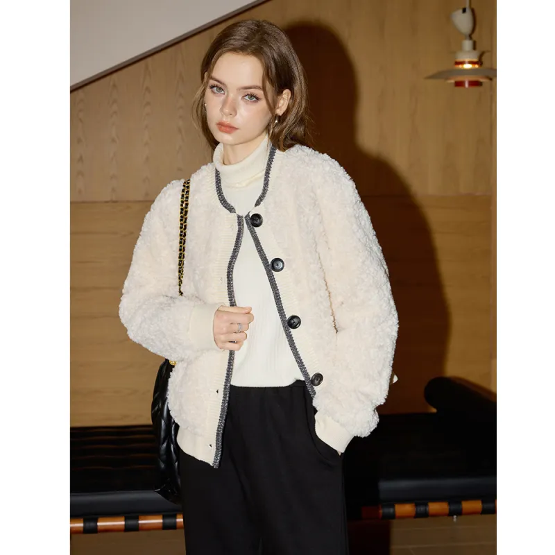 KUHNMARVIN Velvet feel Coat Women's White-6