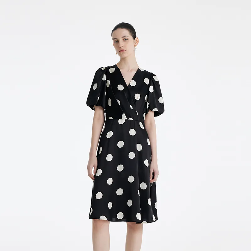GOELIA Short Sleeved Dress Women's Black With White Dot-2