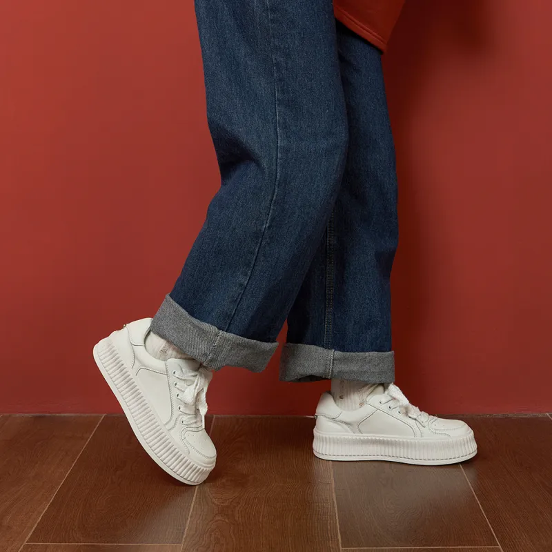 MASOOMAKE Low-Top Skateboard Shoes Women's-1