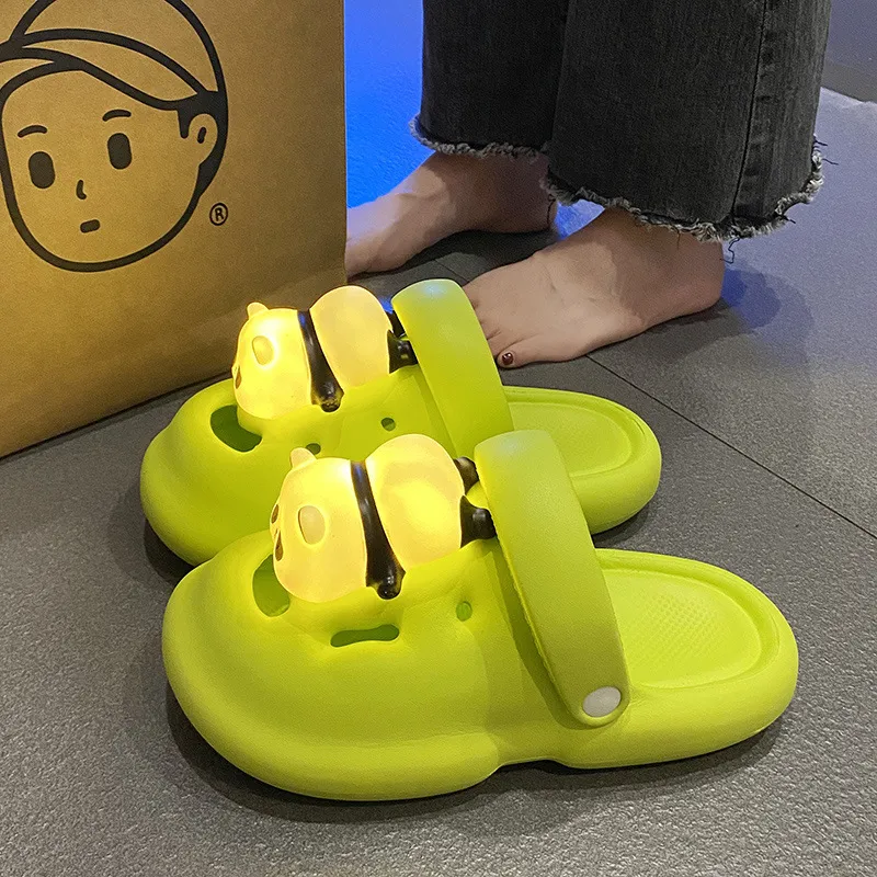 Tujia Slippers / Home Slippers-4