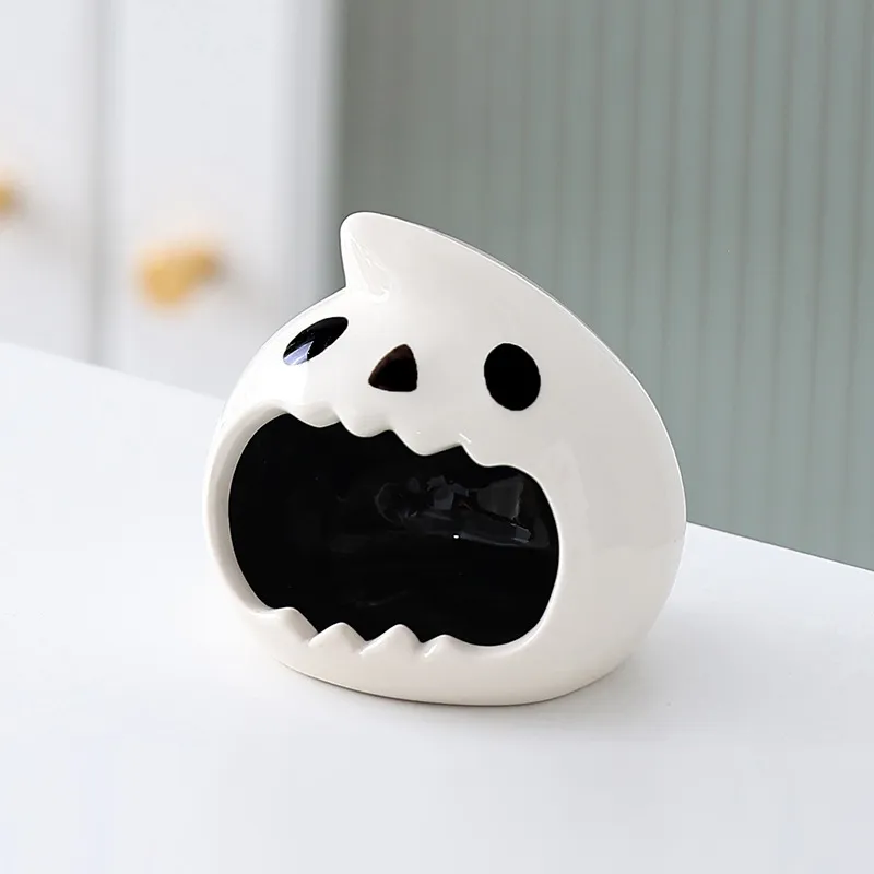 Tujia Ashtrays-9