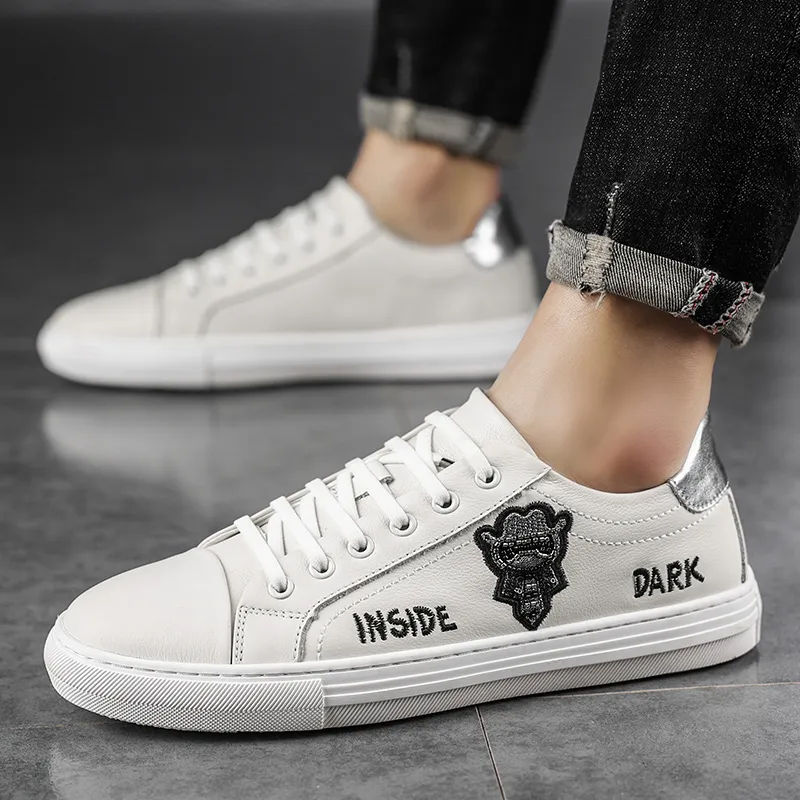 OSITA RED Anti-Slip Wear-Resistant Low-Top Skateboard Shoes Men's White-1