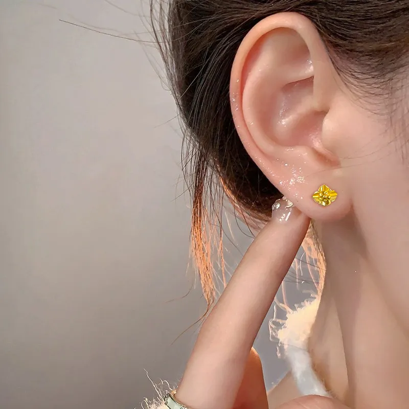 OQD Stud Earrings Women's-1