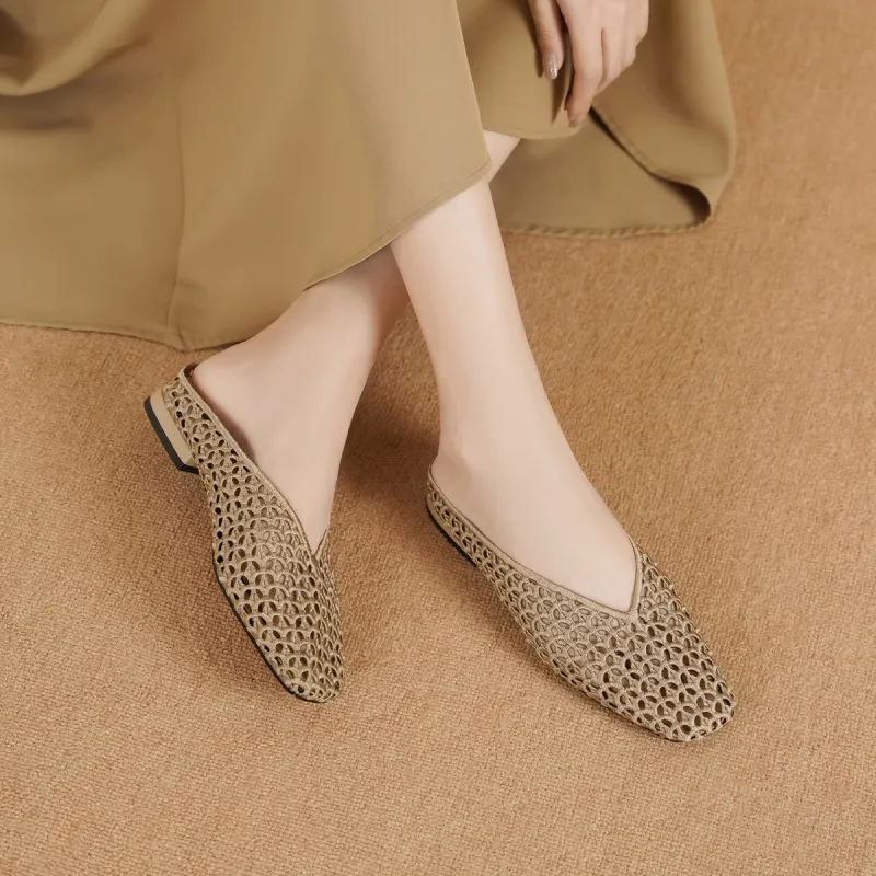 GOLDLION Closed Toe Slippers Women's-10