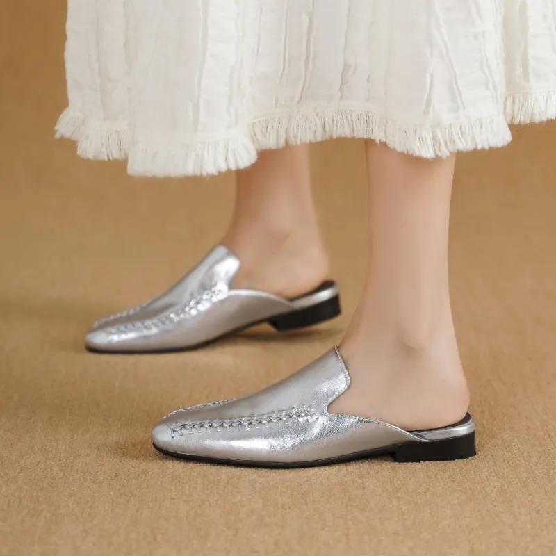 GOLDLION Closed Toe Slippers Women's-9