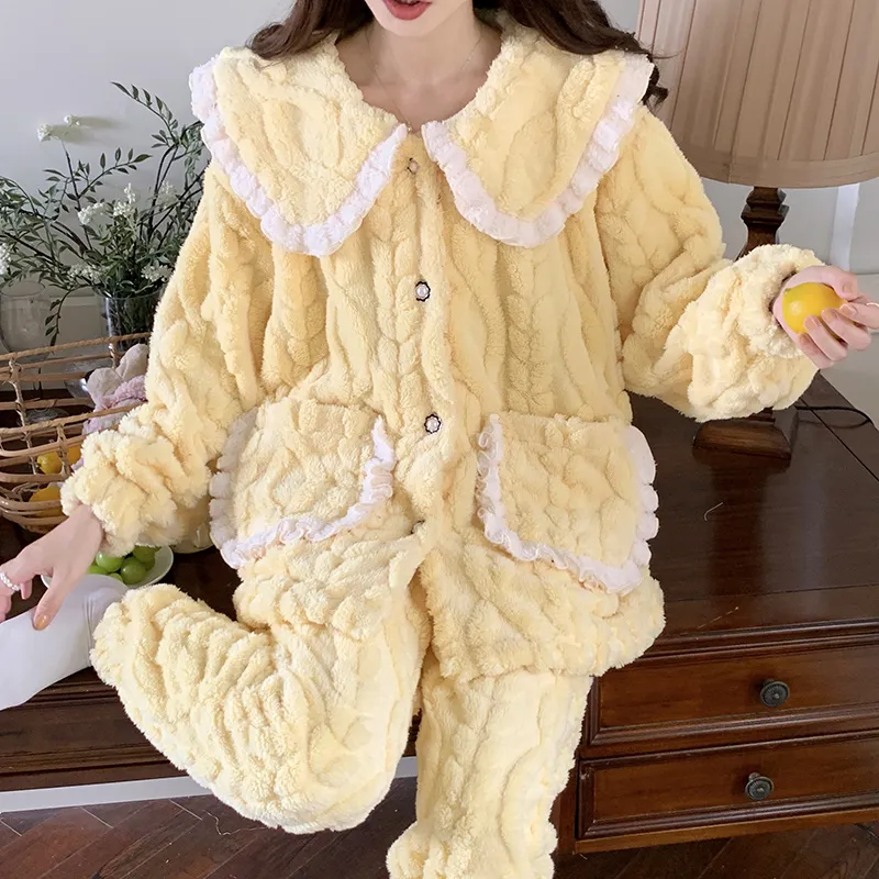 Qiao Ni Tong Pajama Set Women's Custard-1