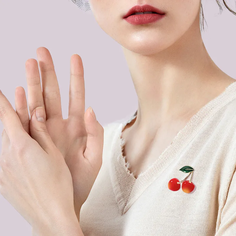 ROYALSASA Alloy Resin Brooches Women's-4