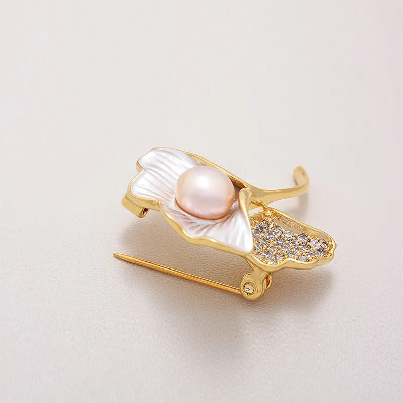 ROYALSASA Copper Faux Crystal Faux Pearl Brooches Women's-2