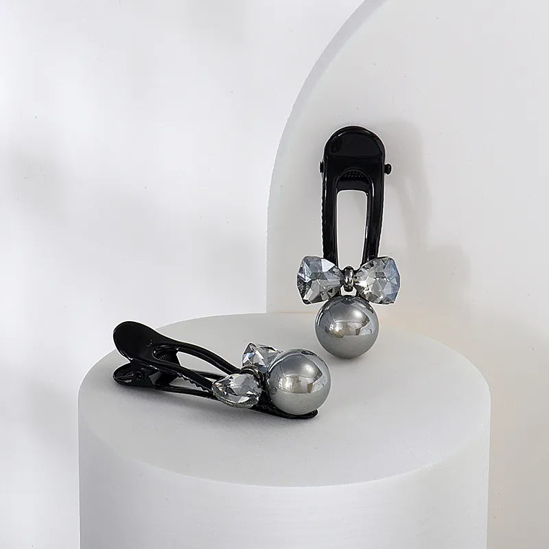 UNABERRY Alloy, Faux Pearl, Faux Crystal Hair Clips Women's-1