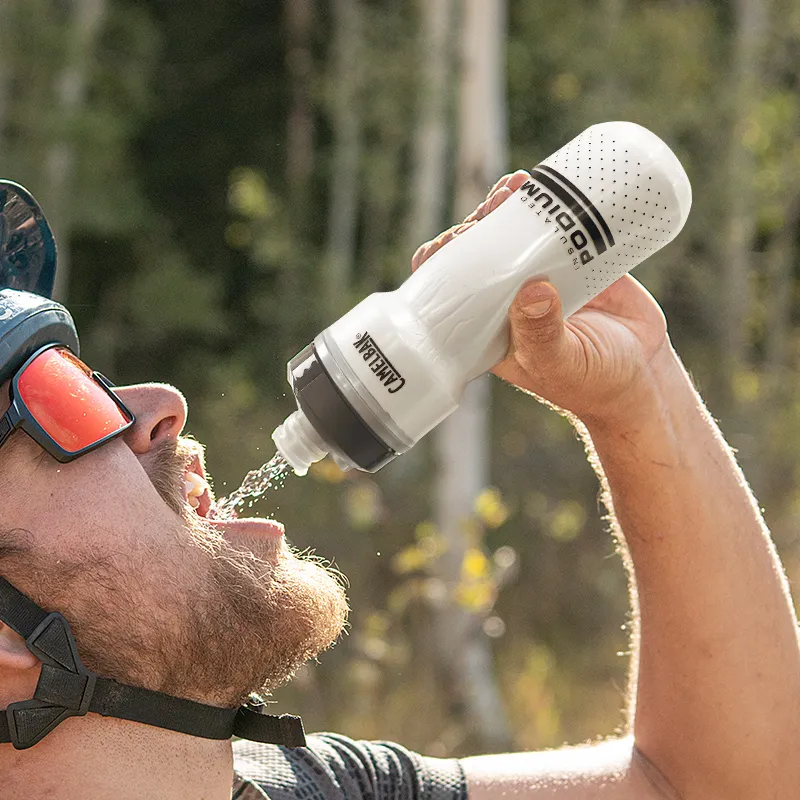 CAMELBAK Outdoor Water Equipment-1