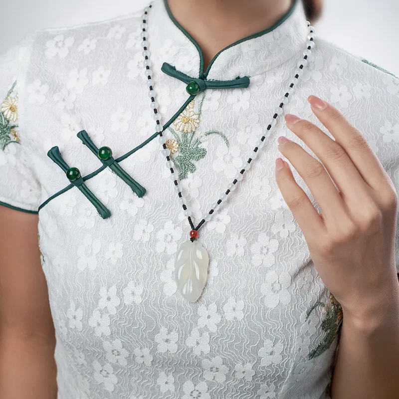 SEAZA Natural Chalcedony Pendant Necklaces Unisex-3