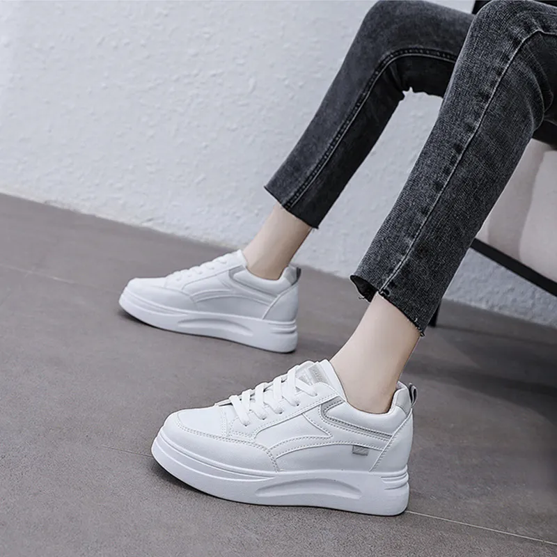 MABEL&CO Wear resistant And Lightweight Low Top Skateboard Shoes Women's-6
