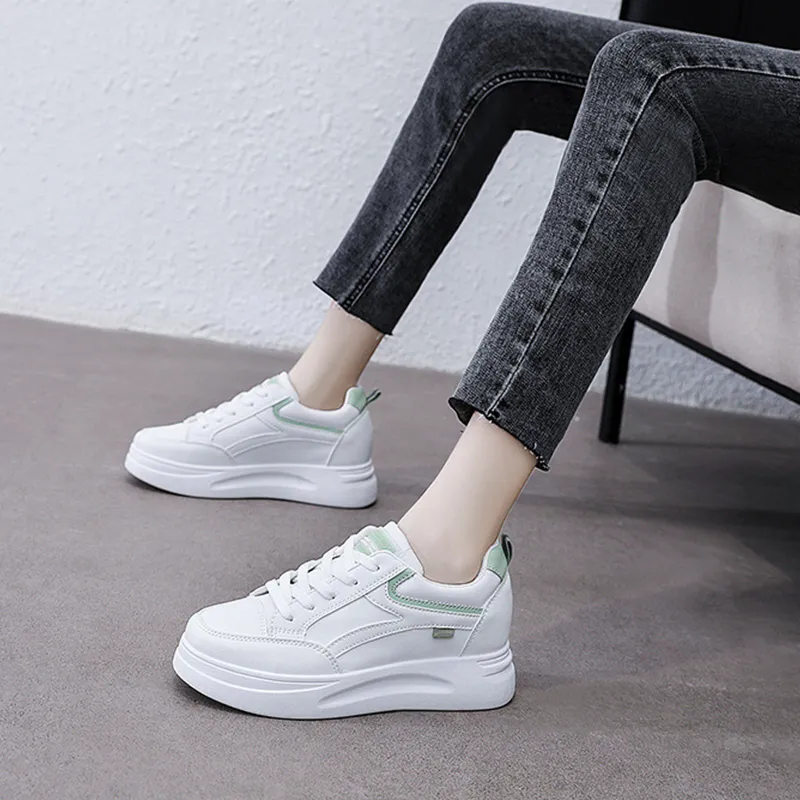 MABEL&CO Wear resistant And Lightweight Low Top Skateboard Shoes Women's-10