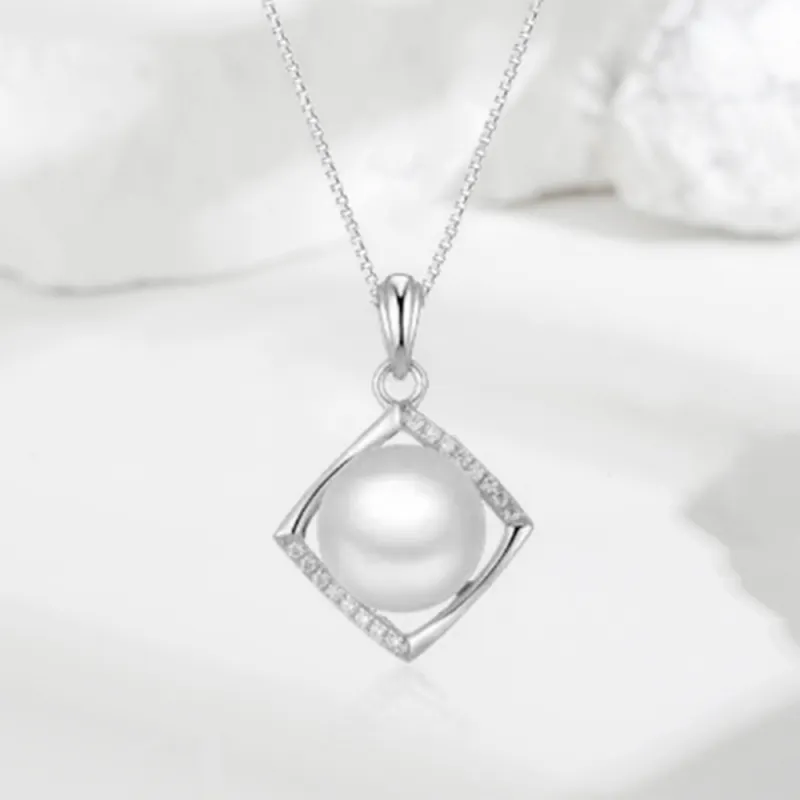 CGC Pearl Necklaces Women's-5