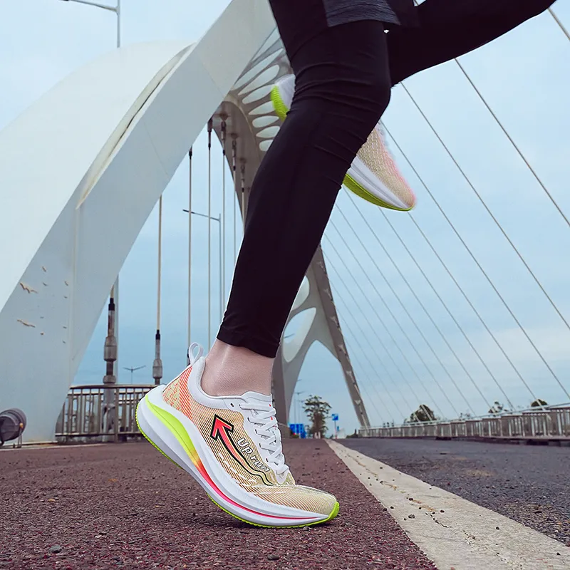 Up Run Flying Arrow 6.0ET Running Shoes Unisex Begonia Red-8