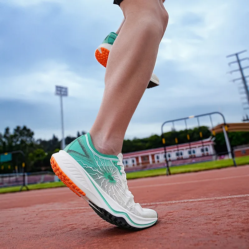 Up Run Lightning 1.0 Low Top Running Shoes Unisex Agate Green-7