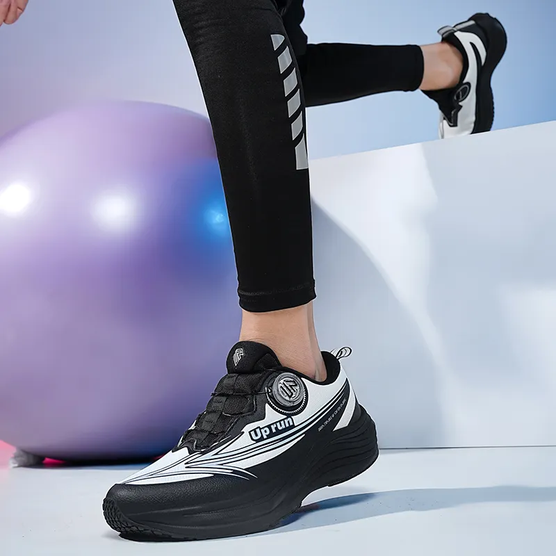 Up Run Low-Top Running Shoes Men's Black White-6