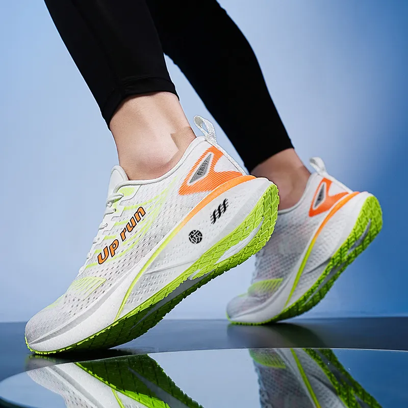 Up Run Flying Arrow 8 Special Edition Running Shoes Unisex Ferrari Green-5