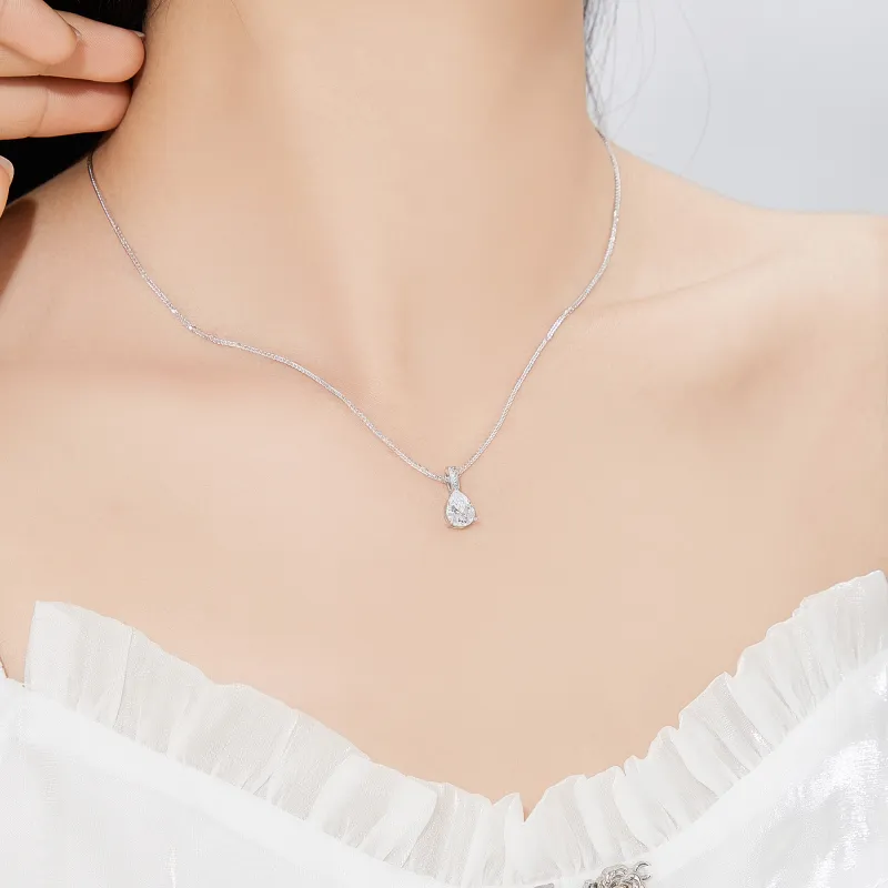 Lao Feng Xiang S925 Silver Necklaces Women's-5