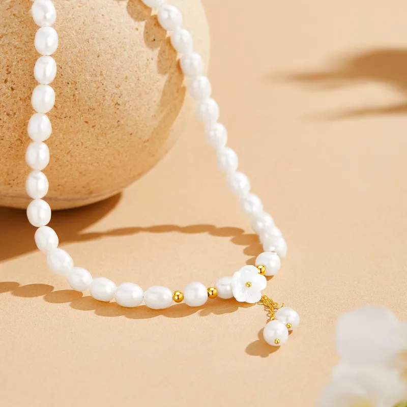 Lao Feng Xiang Pearl Necklaces Women's-5